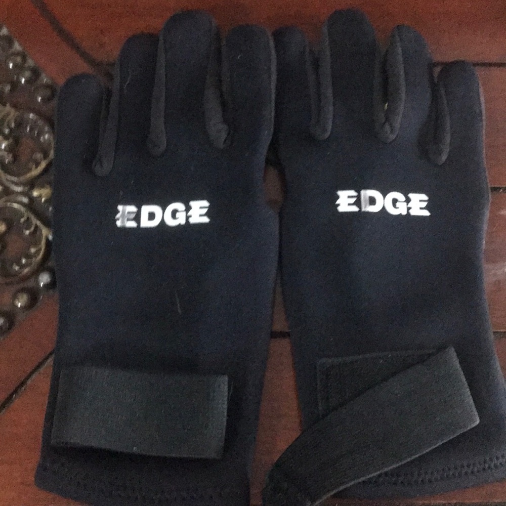Kids scuba gloves